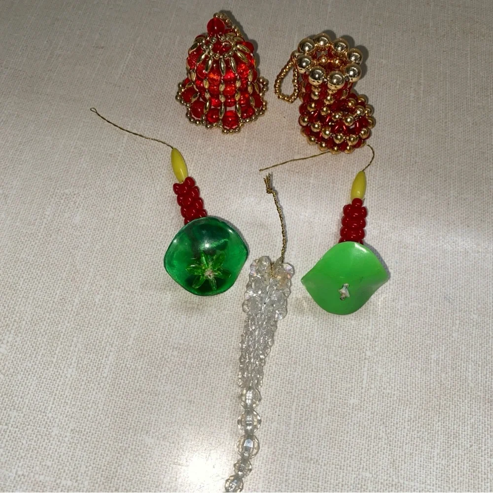 Vintage Handmade‎ Beaded Christmas Ornaments Bell Stocking Candlesticks 5 Pc Lot